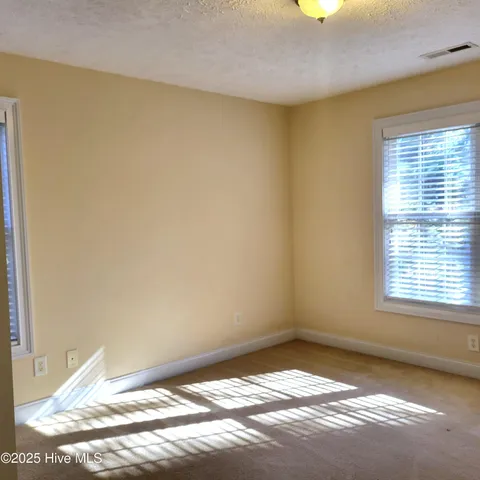 $2,500 | 223 Longleaf Drive, West End, NC 27376