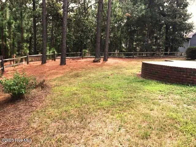 $2,500 | 223 Longleaf Drive, West End, NC 27376