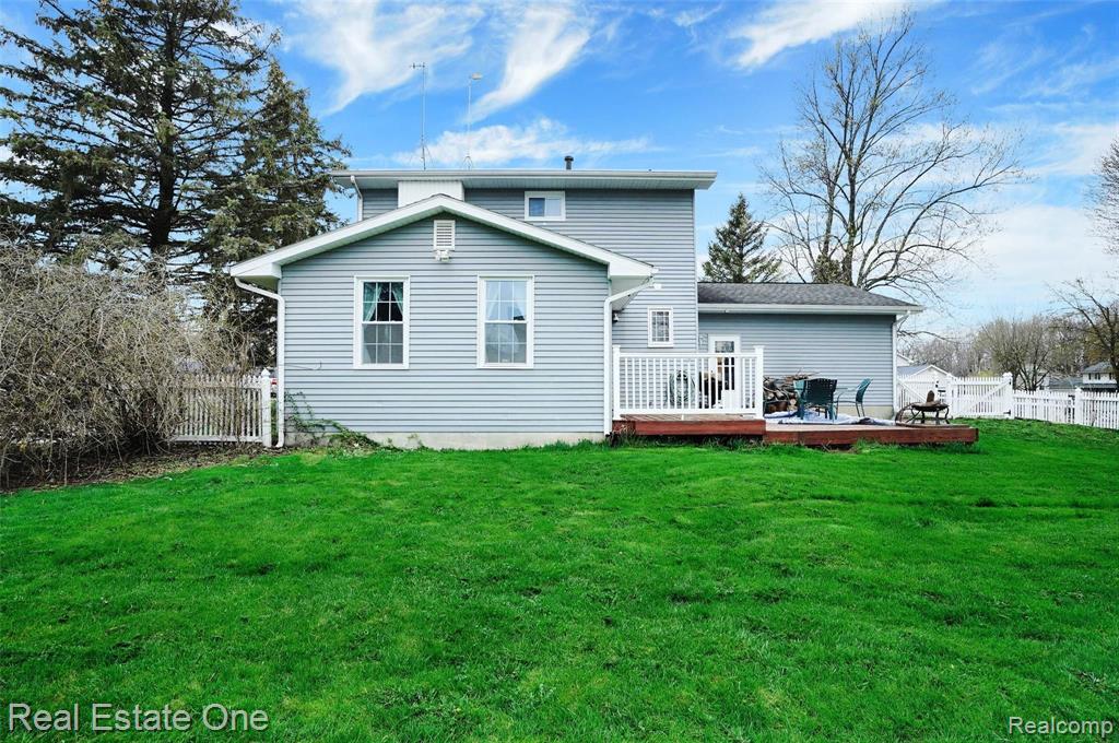 5213 Lethbridge Road Grand Blanc, MI 48439 - Photo 27 of 28 Gallery Image 27