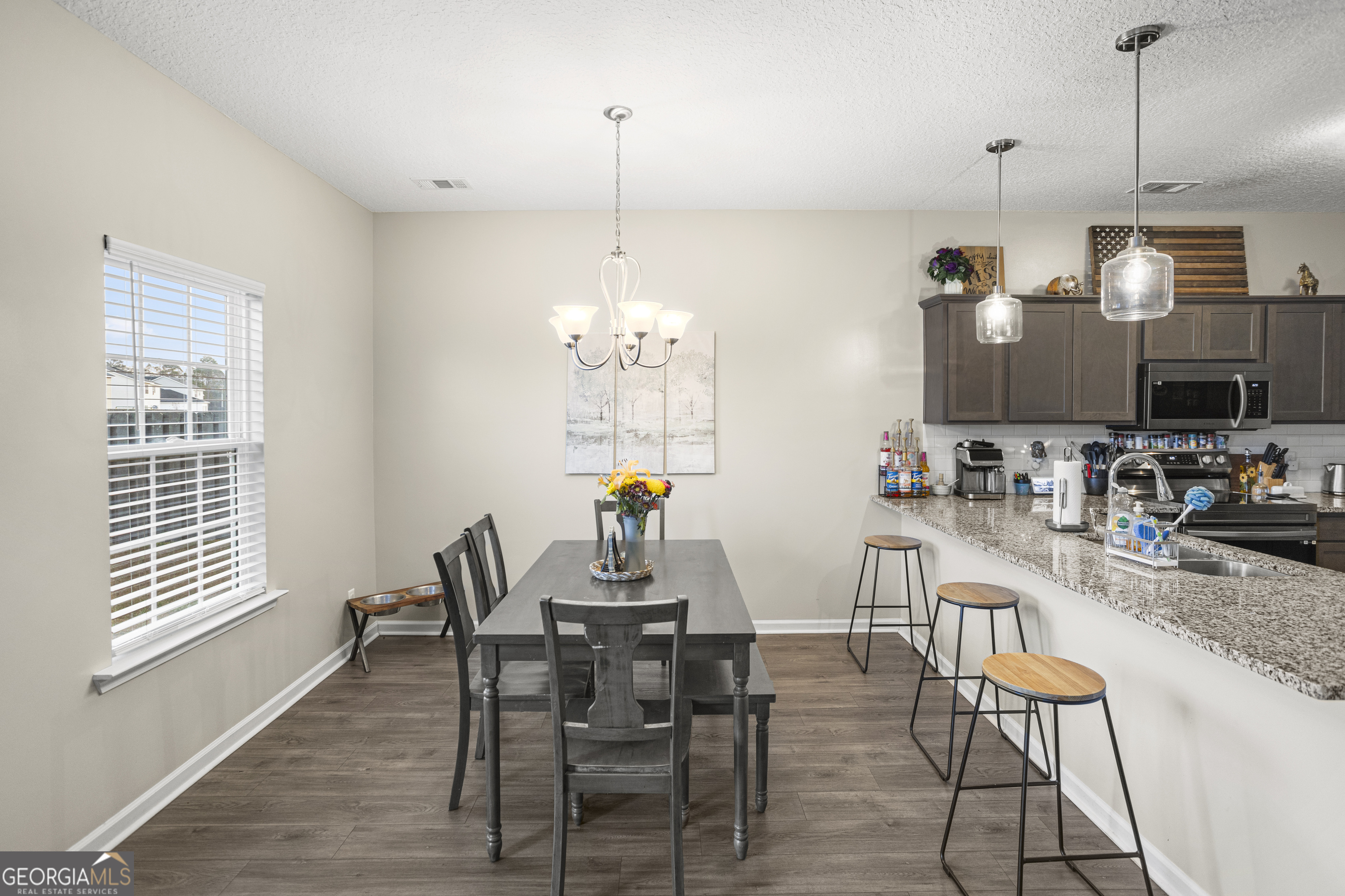 199 Brightleaf Circle Hinesville, GA 31313 - Photo 8 of 37