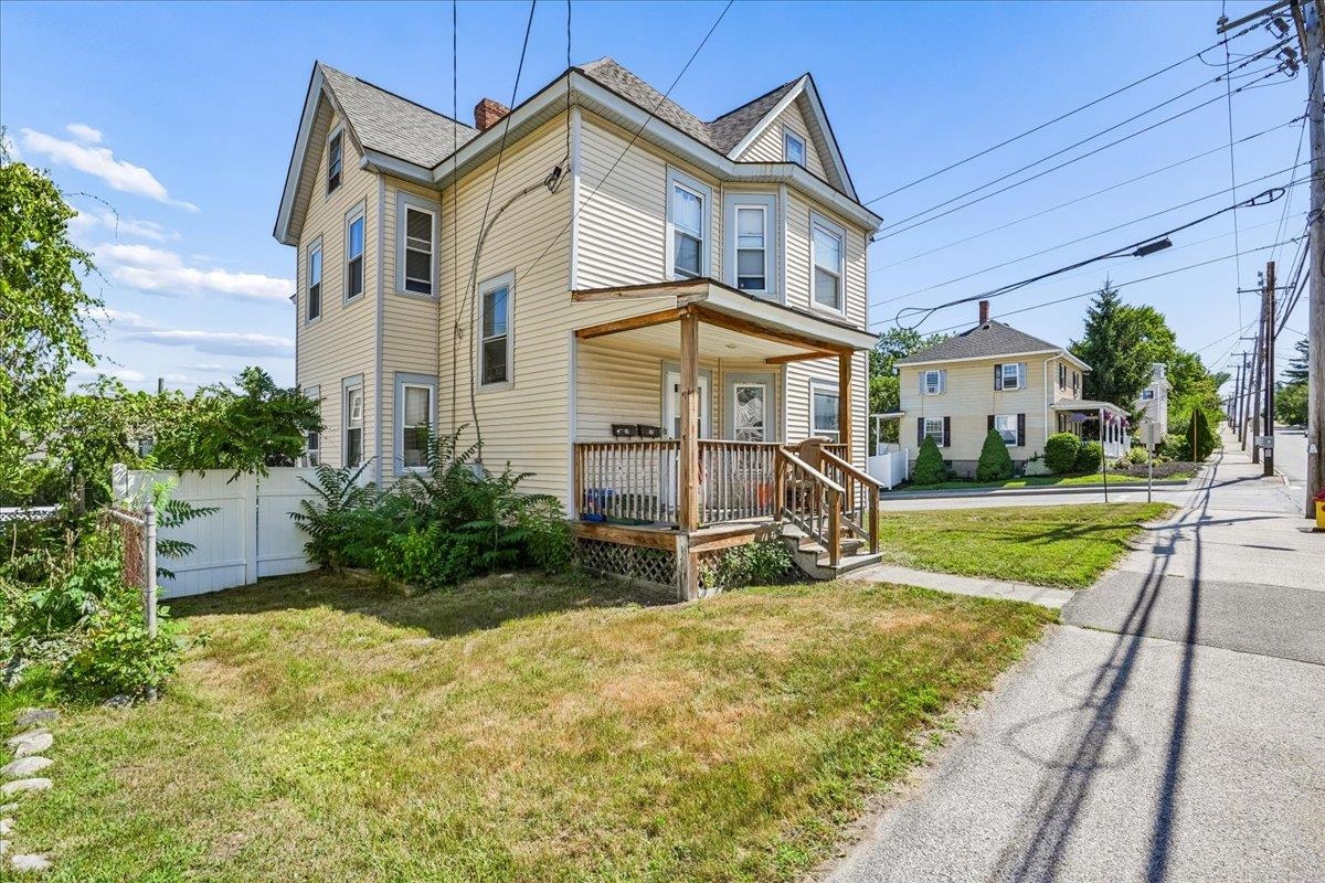 384 Bridge Street Manchester, NH 03104 - Photo 4 of 39 Gallery Image 4