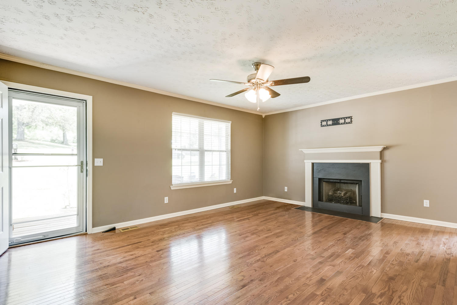 261 Gentry Road Ringgold, GA 30736 - Photo 6 of 22 261_Gentry_Rd_13