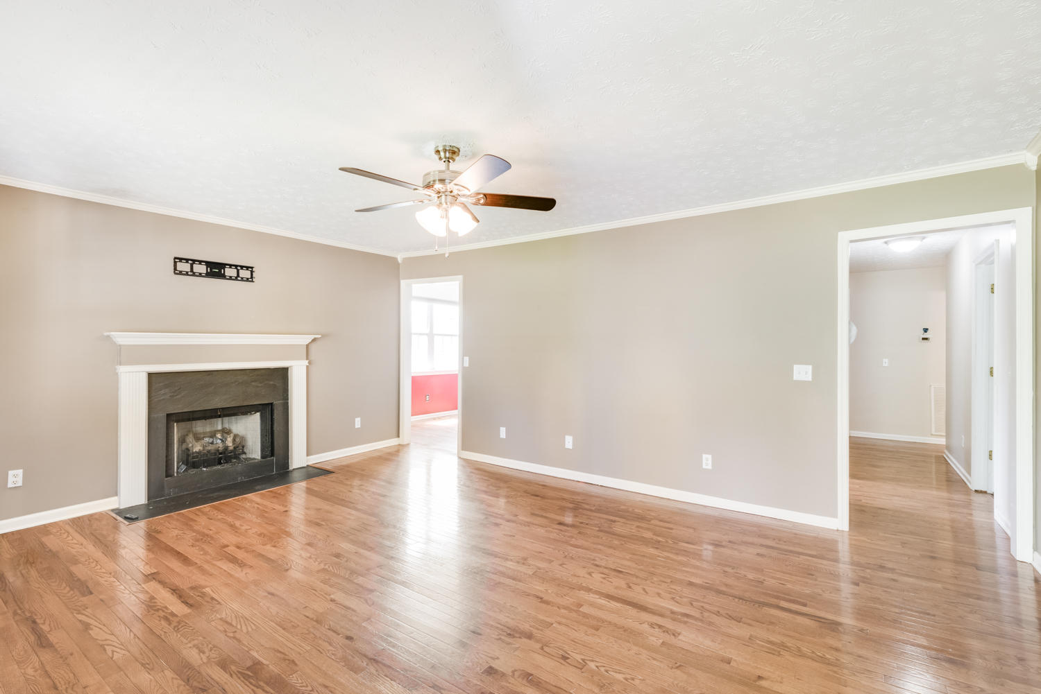 261 Gentry Road Ringgold, GA 30736 - Photo 9 of 22 261_Gentry_Rd_16