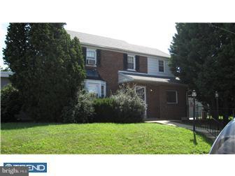 2700 Rhawn Street Philadelphia, PA 19152 - Photo 2 of 8 Gallery Image 2