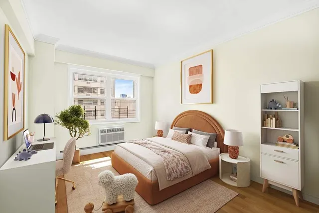 $1,190,000 | 40 Sutton Place, Unit 5AJ | Sutton Place