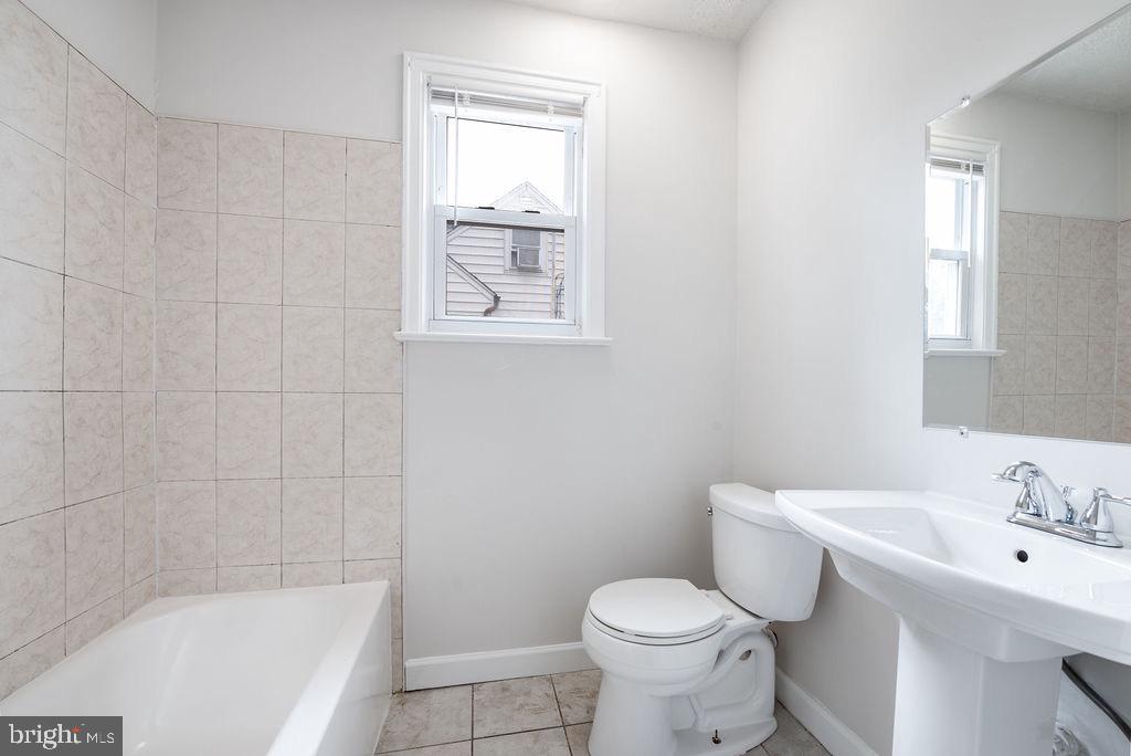4807 Rittenhouse Street Riverdale, MD 20737 - Photo 8 of 29 Gallery Image 8
