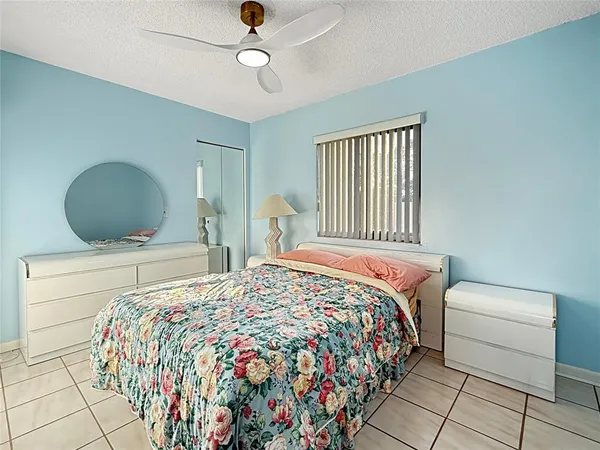 $1,600 | 301 Knotty Pine Circle, Unit D2, Greenacres, FL 33463