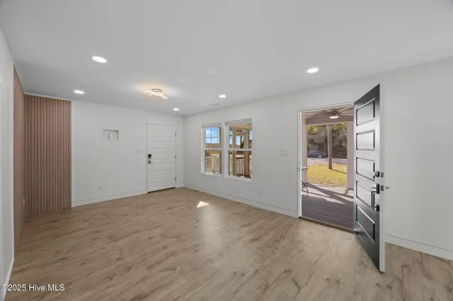 $205,000 | 359 Highway 307, Bayboro, NC 28515