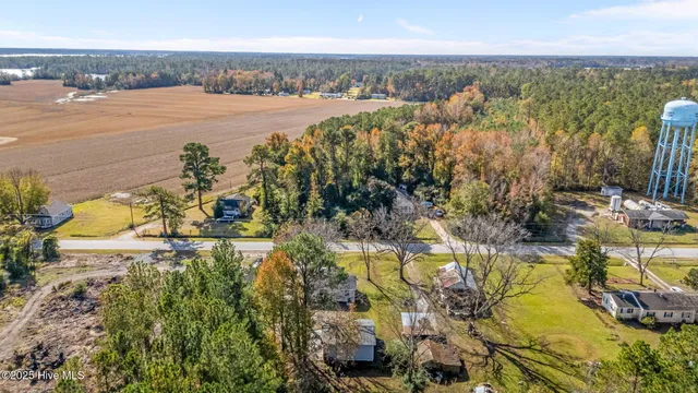 $205,000 | 359 Highway 307, Bayboro, NC 28515