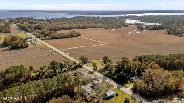$205,000 | 359 Highway 307, Bayboro, NC 28515