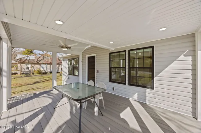 $205,000 | 359 Highway 307, Bayboro, NC 28515