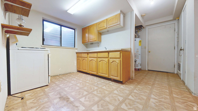 2000 Anderson Jct Road Toquerville, UT 84774 - Photo 23 of 45 Basement apartment kitchen.