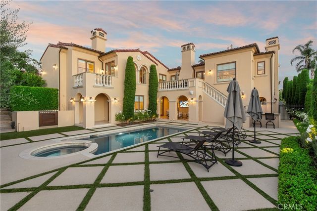 $6,368,000 | 1425 Vía Galicia, Palos Verdes Estates, CA 90274