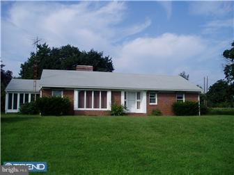 425 R Chestnut Street Elmer, NJ 08318 - Photo 2 of 11