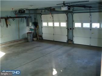425 R Chestnut Street Elmer, NJ 08318 - Photo 4 of 11