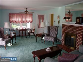 425 R Chestnut Street Elmer, NJ 08318 - Photo 8 of 11