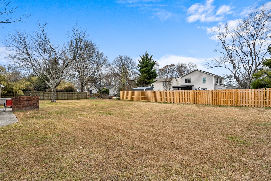 100 De Kalb Drive Greer, SC 29650 - Photo 32 of 45