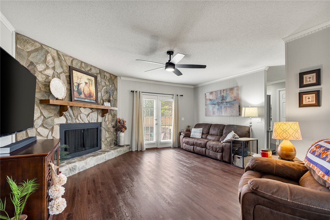 100 De Kalb Drive Greer, SC 29650 - Photo 8 of 45