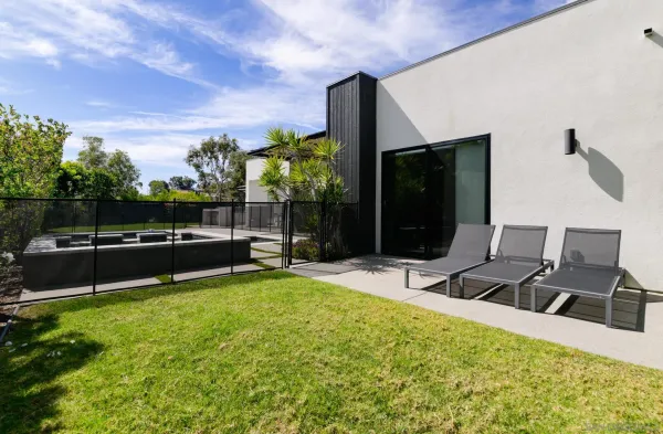 $3,649,000 | 121 Avenida Esperanza, Encinitas, CA 92024