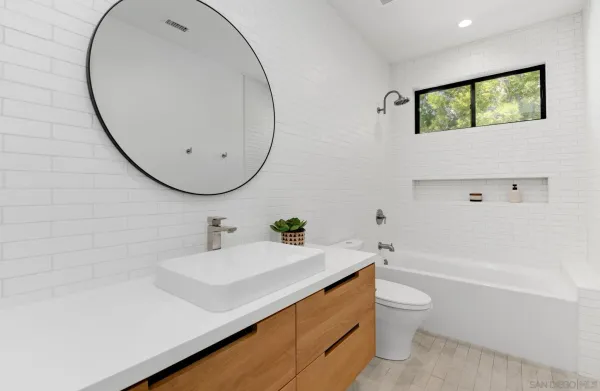 $3,649,000 | 121 Avenida Esperanza, Encinitas, CA 92024