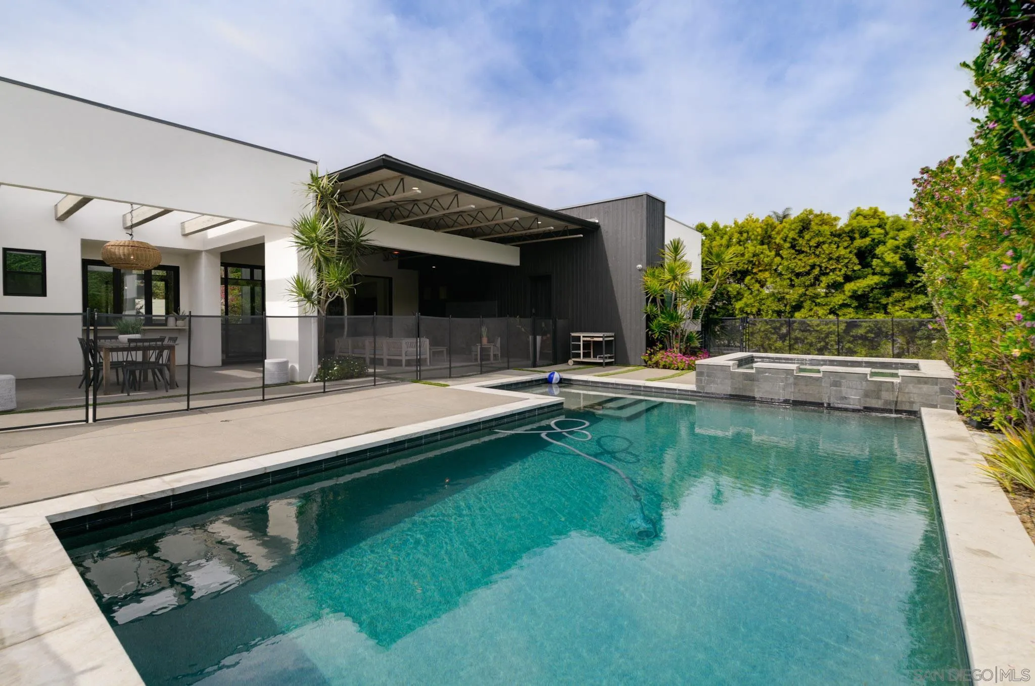 121 Avenida Esperanza Encinitas, CA 92024 - Photo 37 of 43