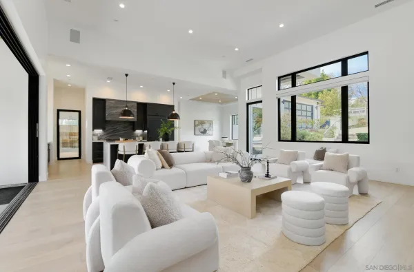 $3,649,000 | 121 Avenida Esperanza, Encinitas, CA 92024