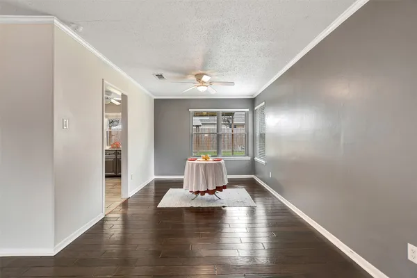 $259,900 | 8 Arlington Street, Conroe, TX 77301