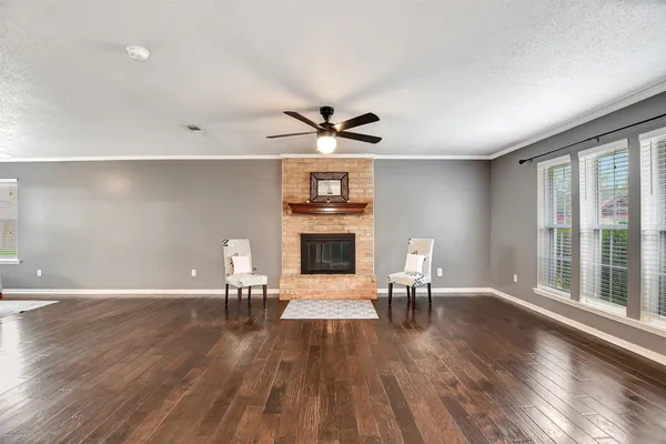 $259,900 | 8 Arlington Street, Conroe, TX 77301