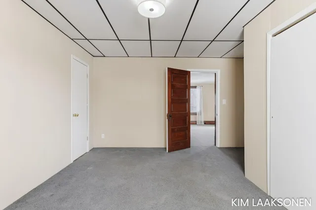 $399,000 | 897 32nd Street, Holland, MI 49423