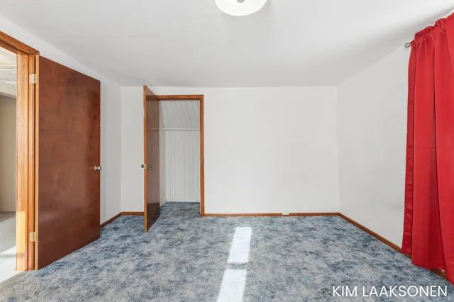 $399,000 | 897 32nd Street, Holland, MI 49423