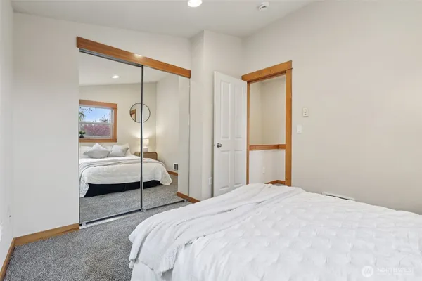 $499,999 | 9047 17th Avenue Southwest, Unit A, Seattle, WA 98106