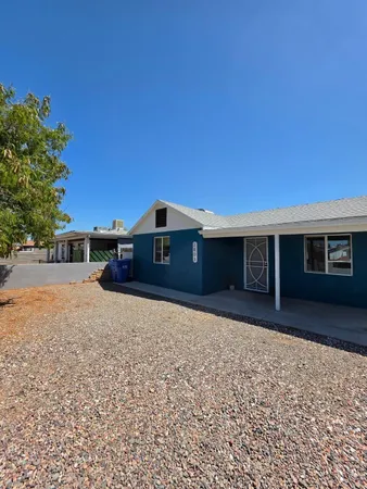 $1,295 | 2803 East Monroe Street, Phoenix, AZ 85034