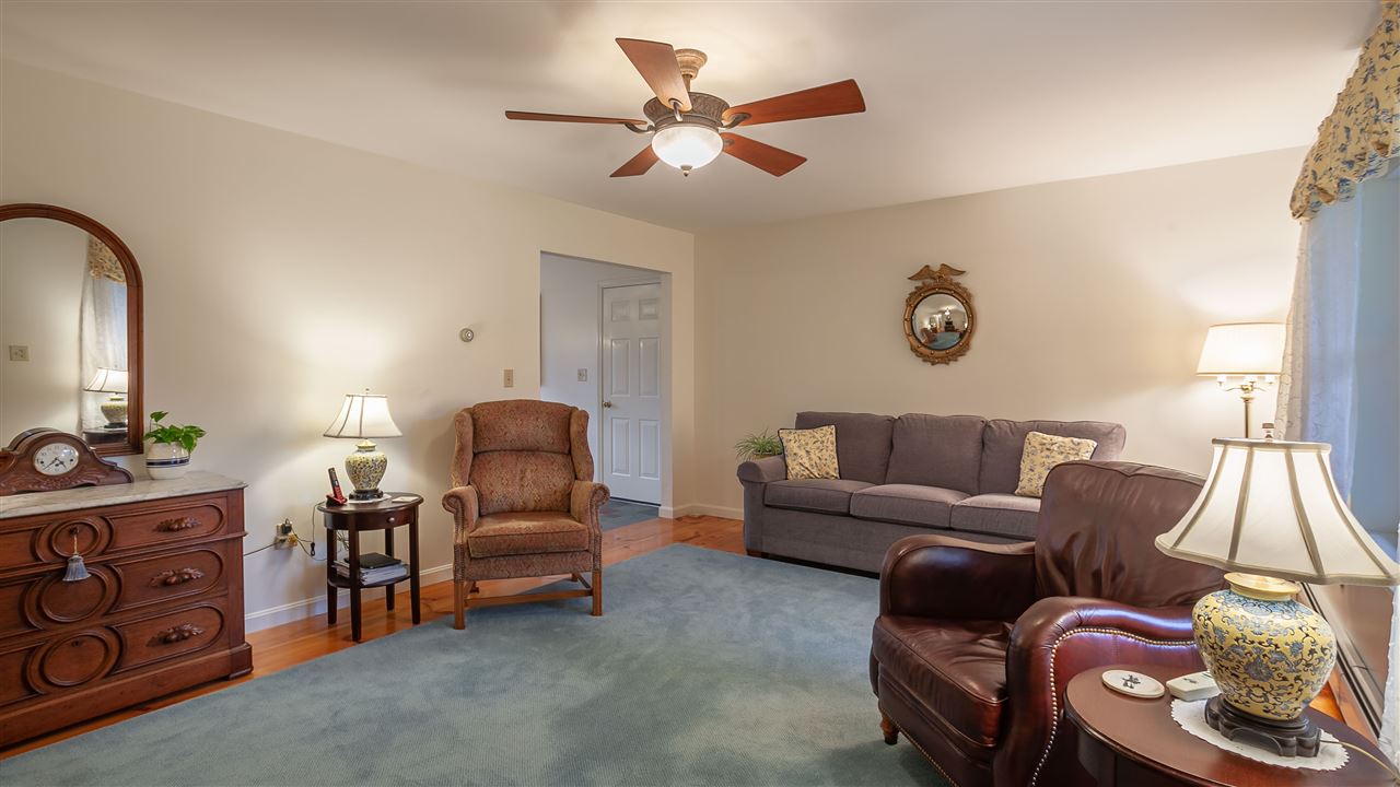 63 Dearborn Circle Walpole, NH 03608 - Photo 11 of 31