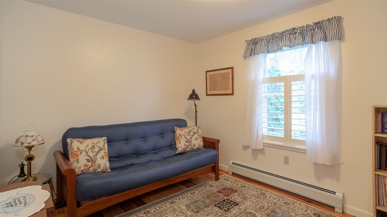 63 Dearborn Circle Walpole, NH 03608 - Photo 13 of 31
