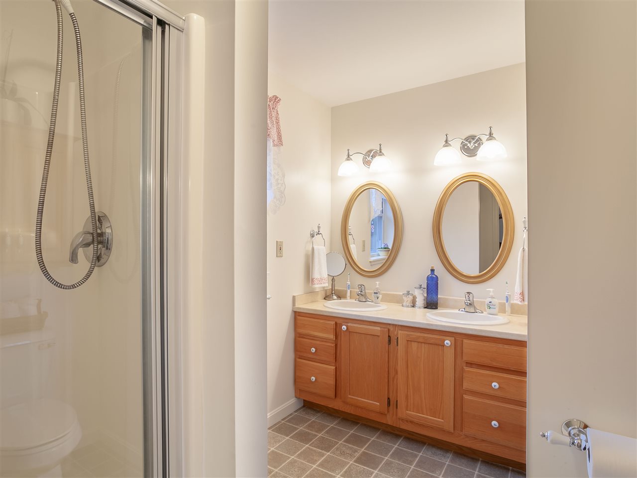 63 Dearborn Circle Walpole, NH 03608 - Photo 19 of 31