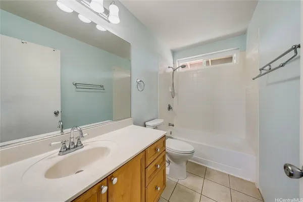 $4,000 | 94-1007 Halehau Street, Waipahu, HI 96797