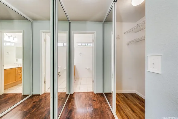 $4,000 | 94-1007 Halehau Street, Waipahu, HI 96797