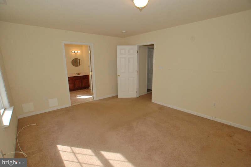 3641 Clifmar Road Baltimore, MD 21244 - Photo 14 of 27 a view of empty room