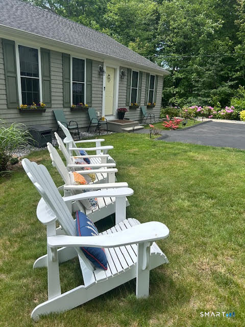 64 Edge Hill Road East Lyme, CT 06357 - Photo 4 of 32