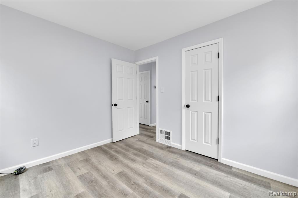 10852 Balfour Road Detroit, MI 48224 - Photo 11 of 26 Gallery Image 11
