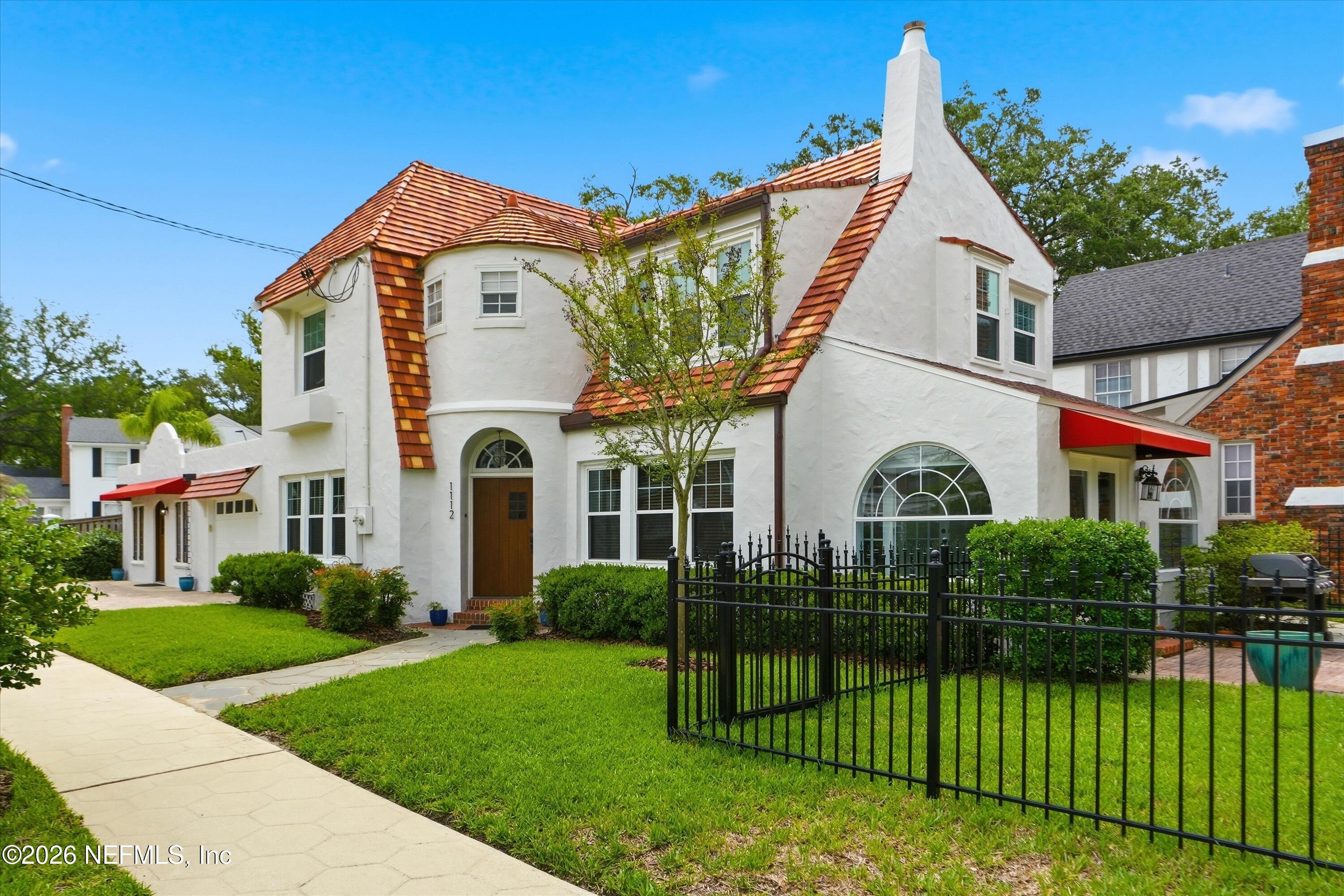 1112 Colombo Street Jacksonville, FL 32207 - Photo 3 of 58 03-Front