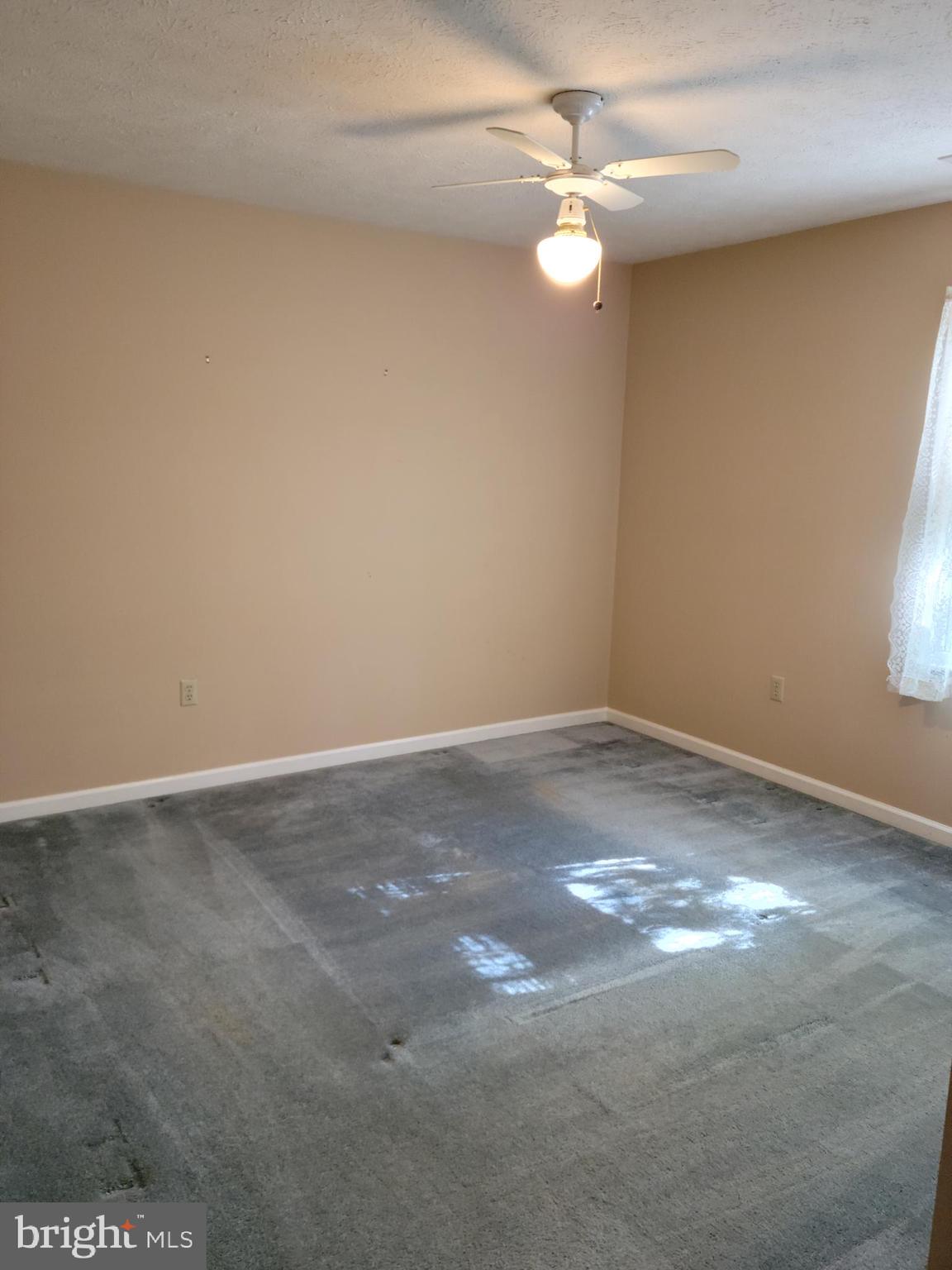 309 Windy Pines Road Front Royal, VA 22630 - Photo 21 of 48 Nice sized Bedroom #2 , all BR have ceiling fans!