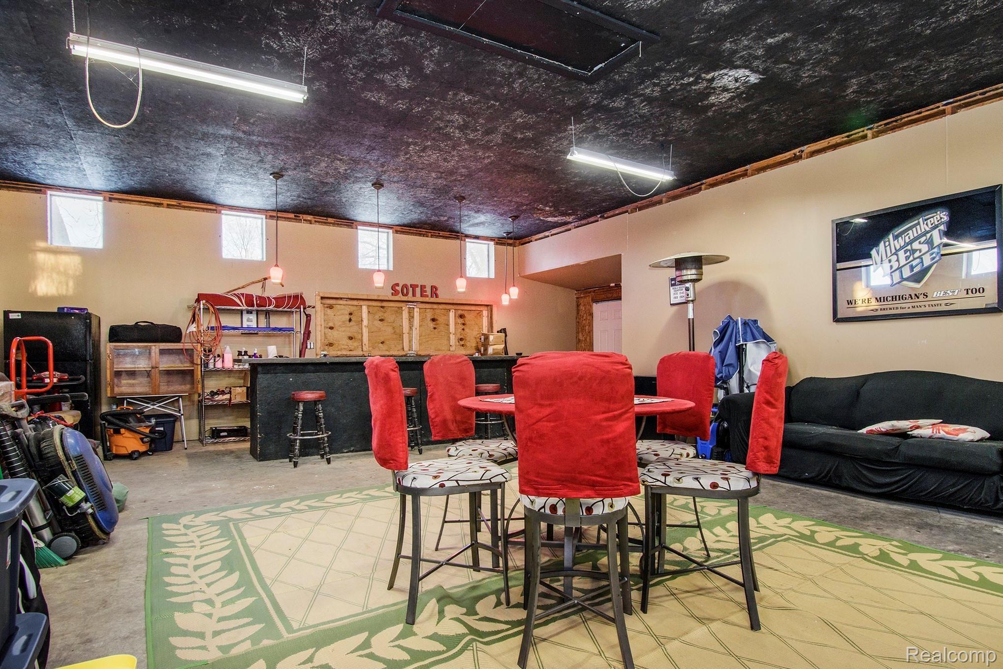 28350 Sibley Road Romulus, MI 48174 - Photo 35 of 36 DSC_0106.jpg