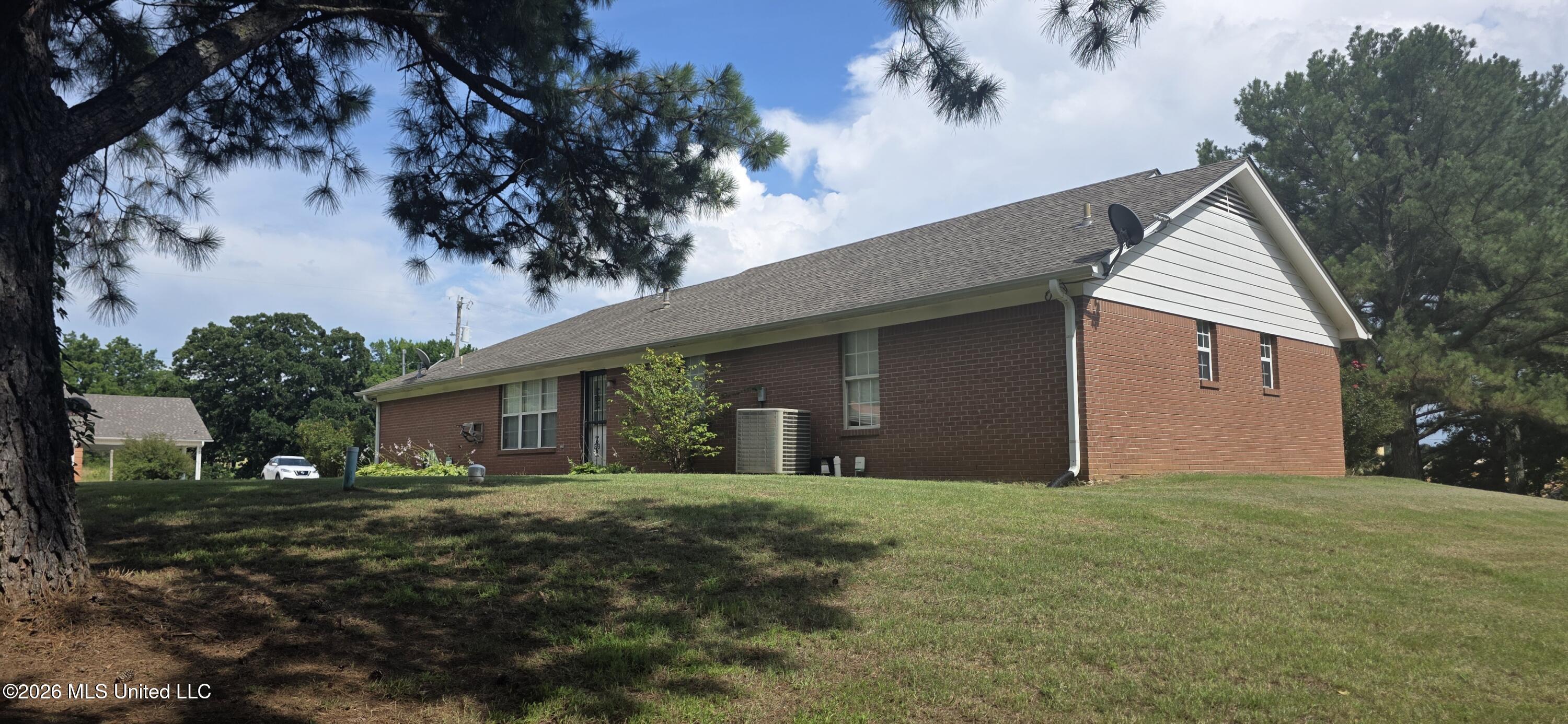180 Stonewall Road Byhalia, MS 38611 - Photo 40 of 73 20260613_155458