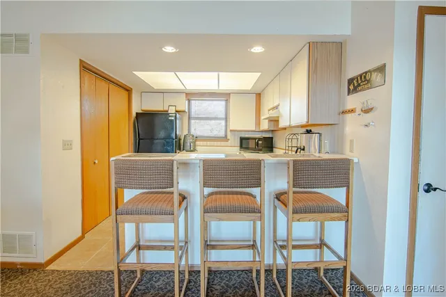 $174,900 | 255 Lone Oak Point, Unit 27, Sunrise Beach, MO 65079