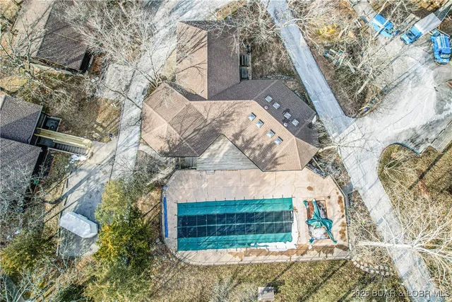 $174,900 | 255 Lone Oak Point, Unit 27, Sunrise Beach, MO 65079