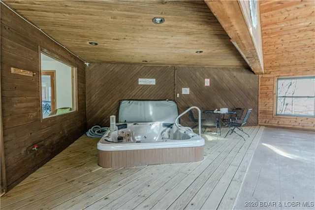 $174,900 | 255 Lone Oak Point, Unit 27, Sunrise Beach, MO 65079