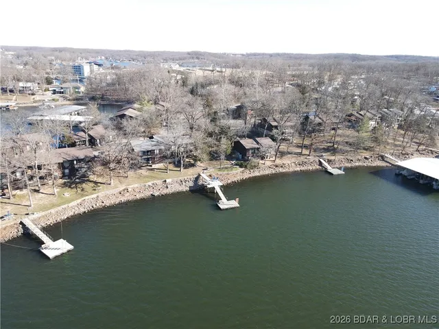 $174,900 | 255 Lone Oak Point, Unit 27, Sunrise Beach, MO 65079
