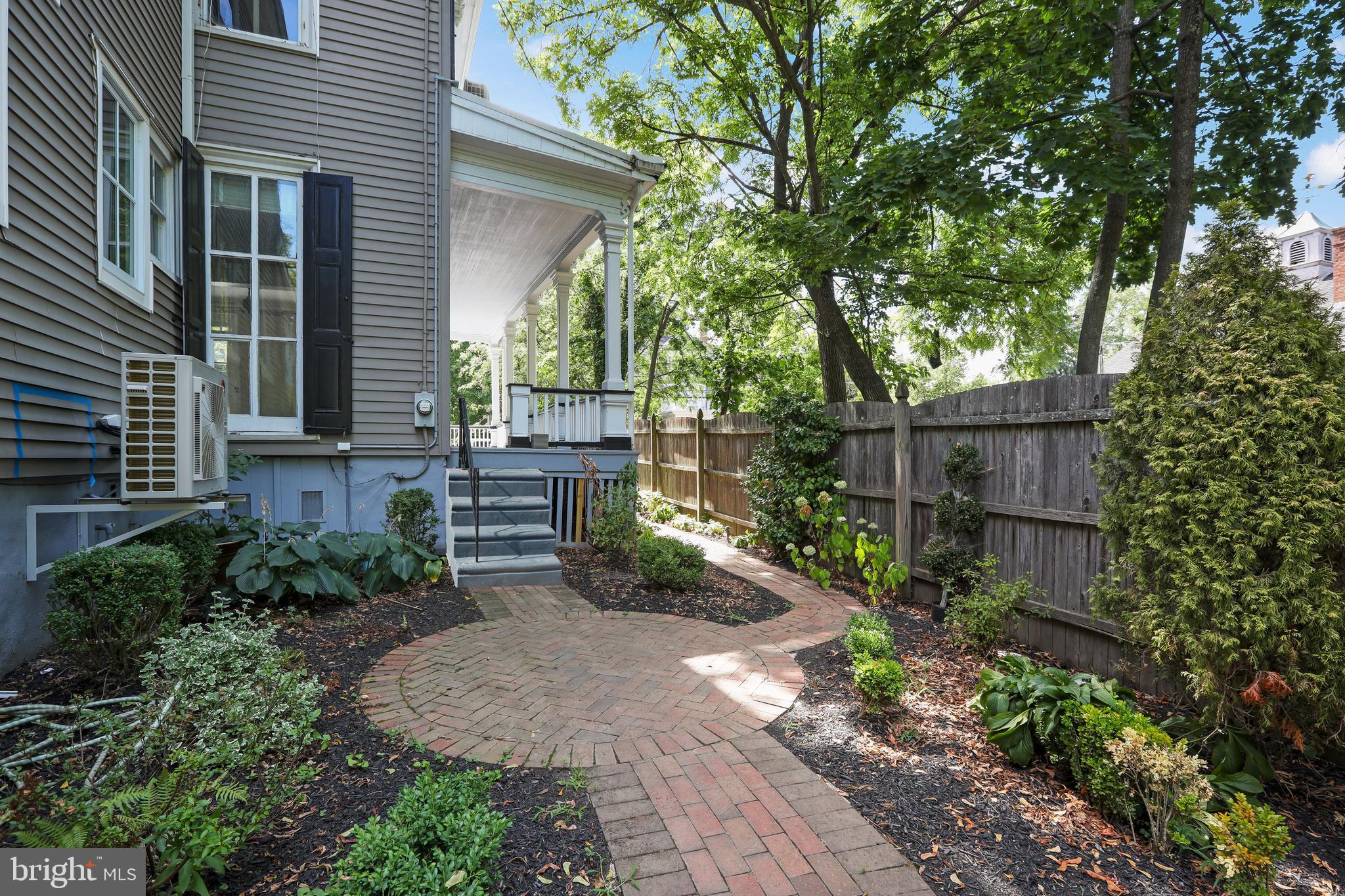 12 Murray Place Princeton, NJ 08540 - Photo 44 of 47 a view of a backyard with plants and large trees