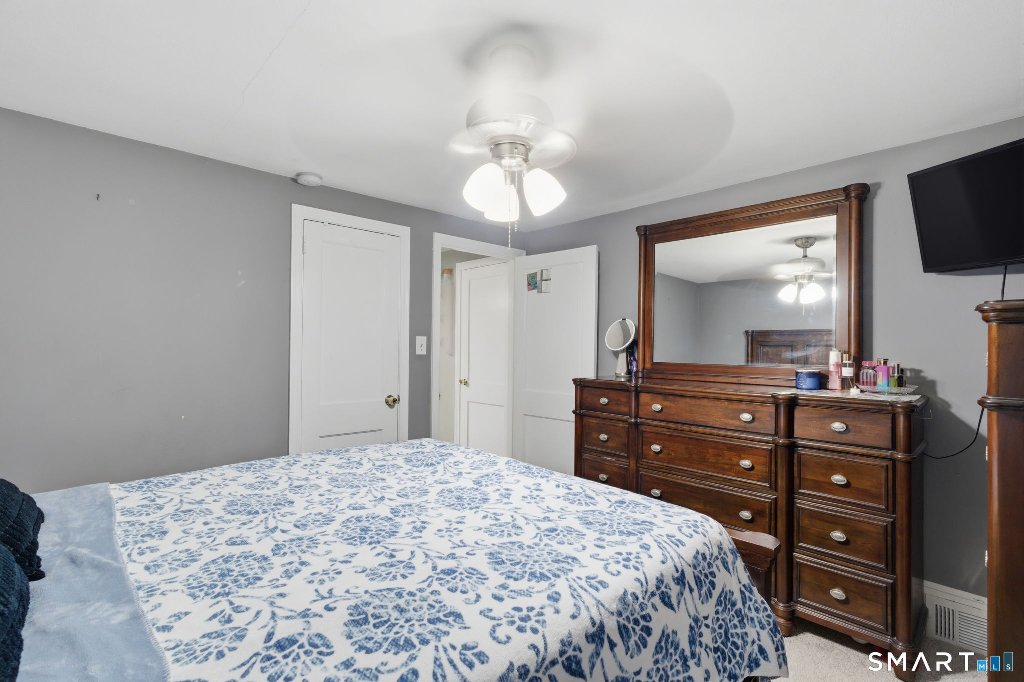 64 McKinley Street Manchester, CT 06040 - Photo 19 of 36